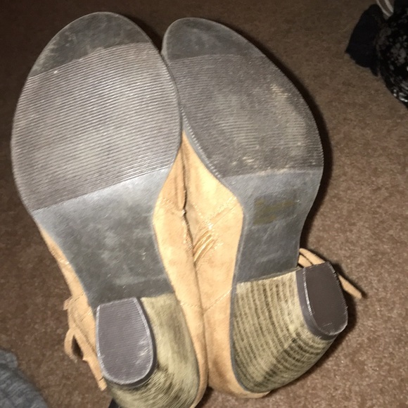 Fringe booties - Picture 4 of 4